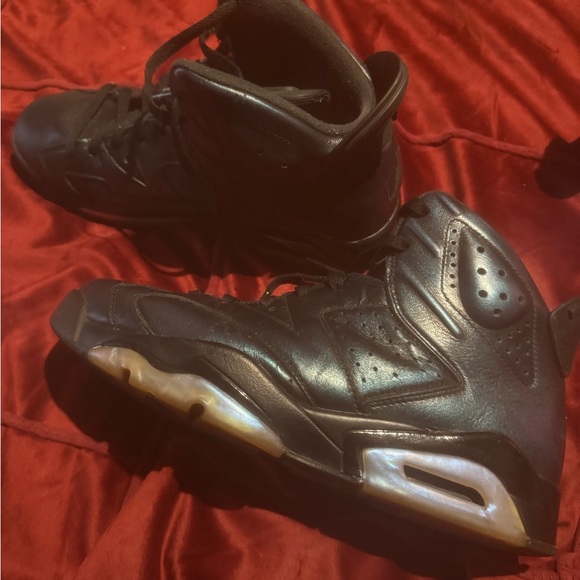 Jordan 6 - Picture 3 of 6